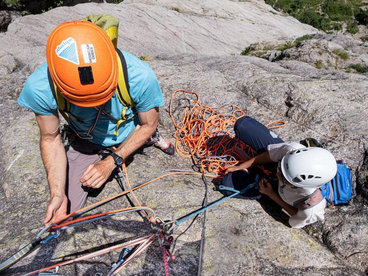 Initiation et formation à la pratique de l'alpinisme - Tête de La Maye - La Bérarde 